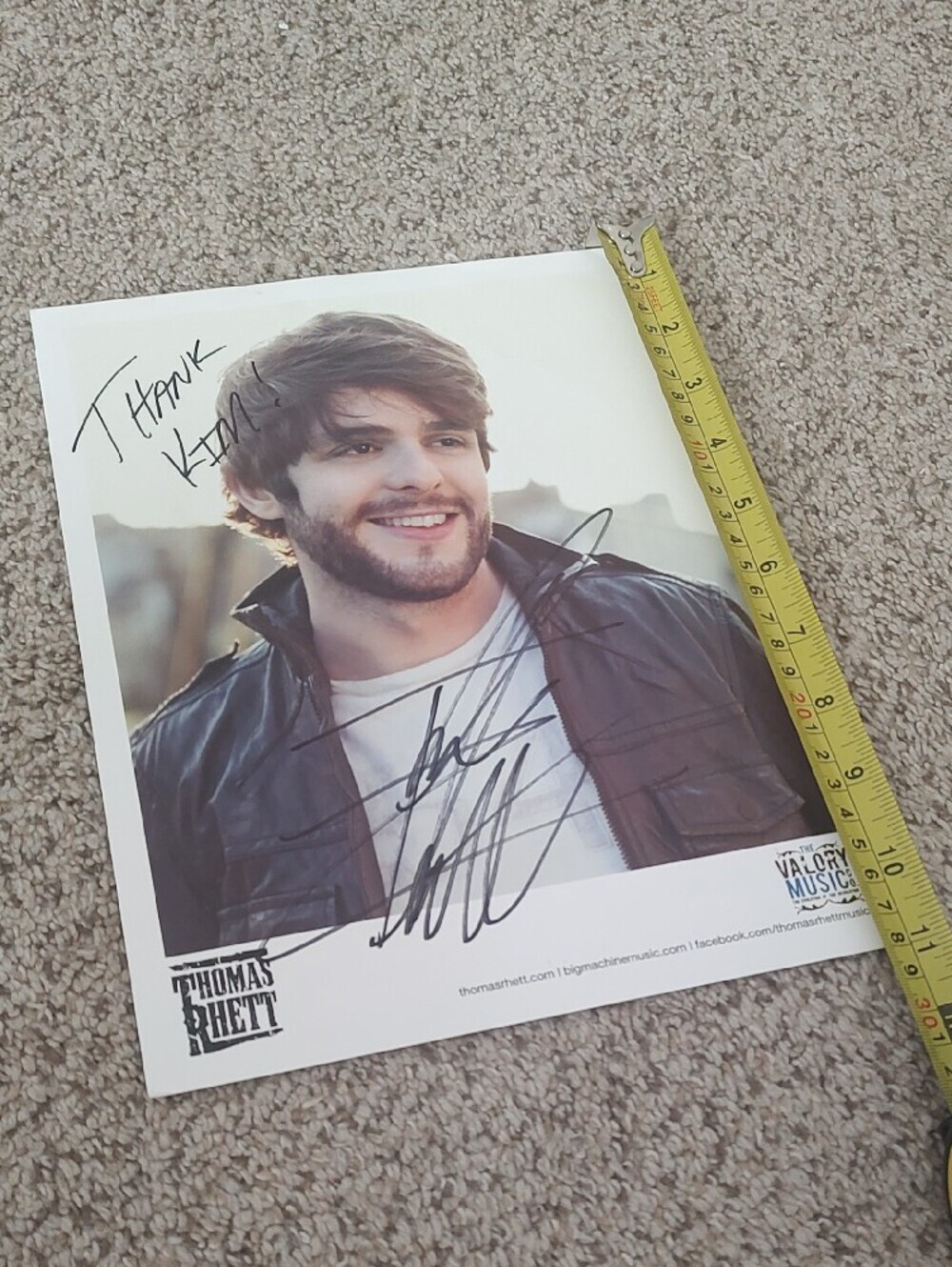 Thomas Rhett PERSONALIZED Autograph - Picture 5 of 5